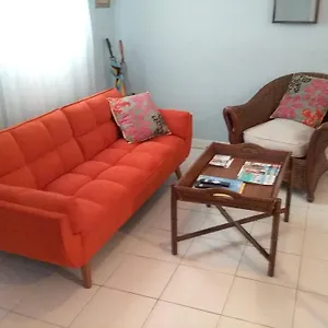 Apartment Lynn's Cozy, Nassau